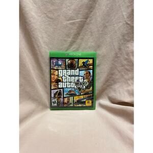 Grand Theft Auto V (Xbox One, 2014) CIB